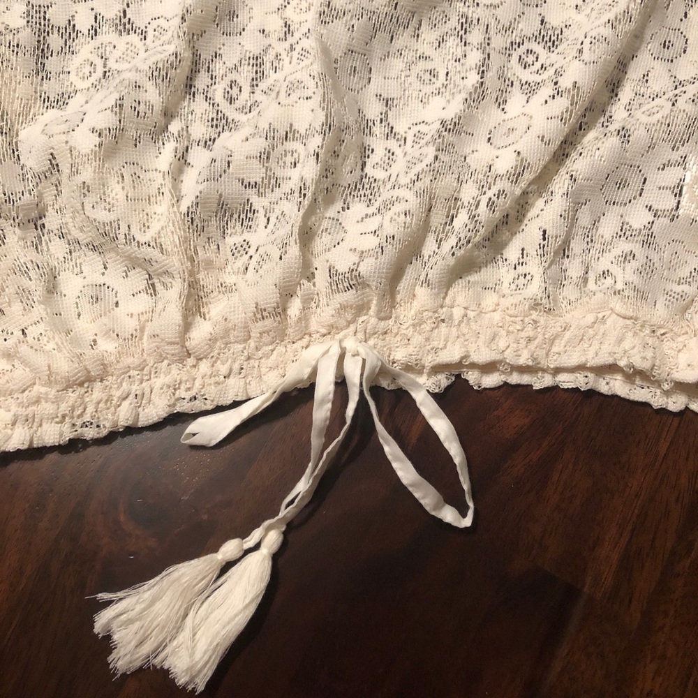 Lace blouse - Picture 2 of 6